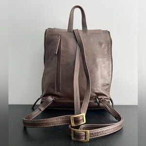 Derek Alexander Vintage Distressed Leather Multi Pocket Expandable Side Backpack